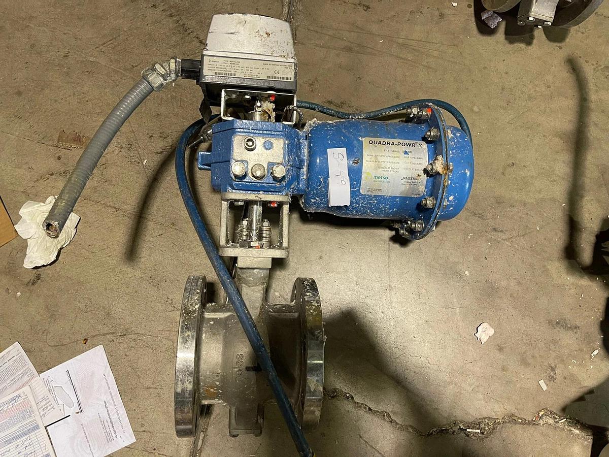 Used 4" JAMESBURY QUADRA-POWR X METSO QPX2C/K20 100PSI V-BALL VALVE NELES S-49