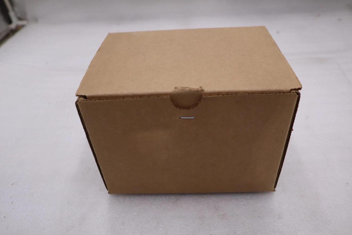 Used Fairchild Z19581-4516A Volume Booster 250psig Max - NEW NO BOX - STOCK GF869