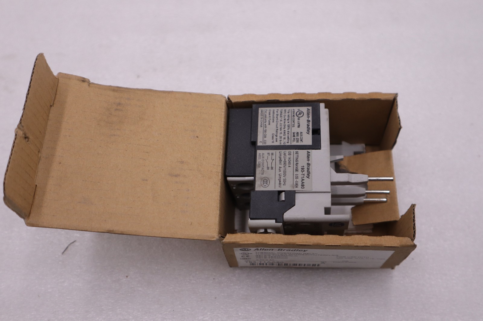 Used NEW OPEN BOX AB 193-T1AA80 ALLEN BRADLEY OVERLOAD RELAY 0.55-0.80A STK K2106CC