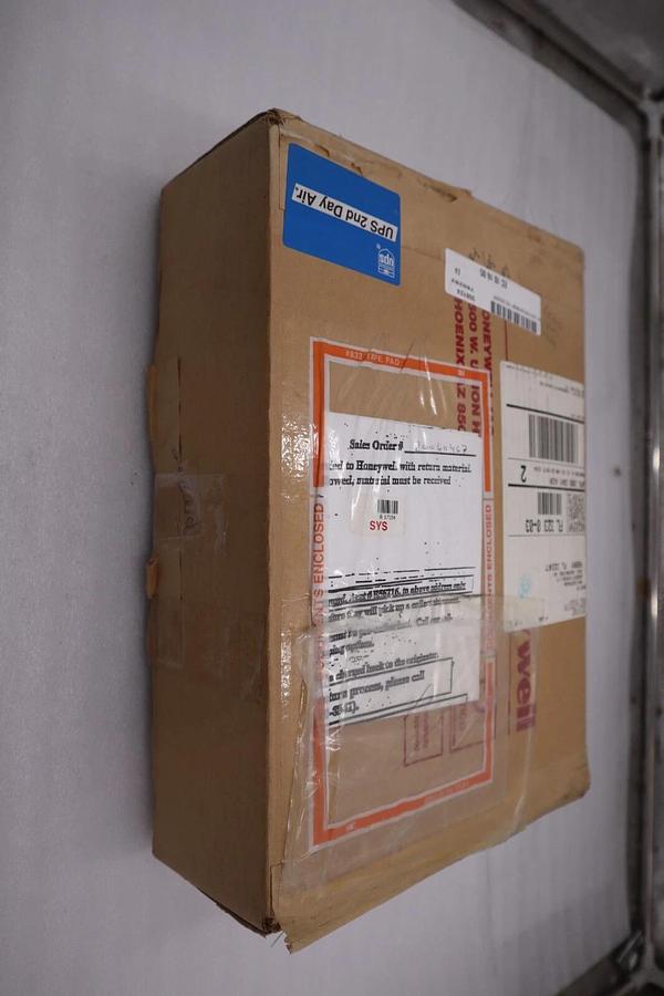 Used NEW Honeywell 51305390-400 Upgrade Kit Boards 51305432-300/51305432-200 STK G589