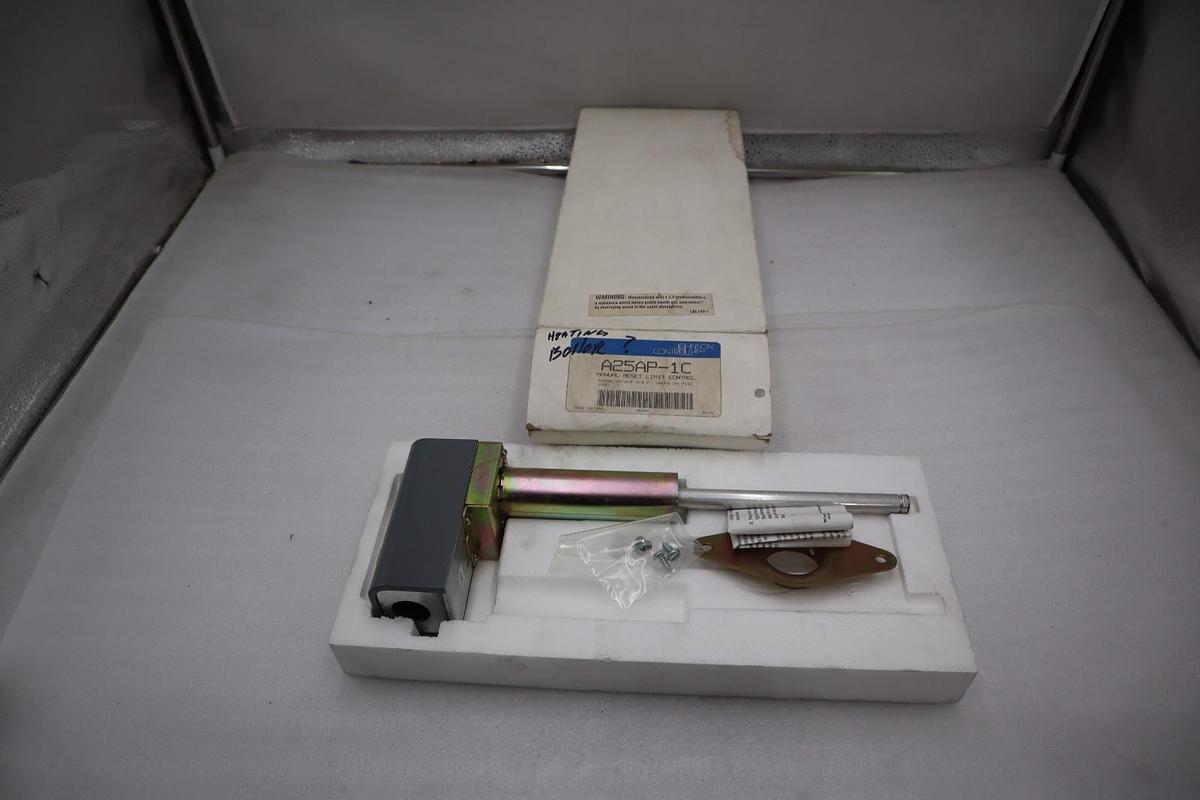 Used NEW OPEN BOX Johnson Controls A25AP-1C Warm Air Limit Control STOCK GF165