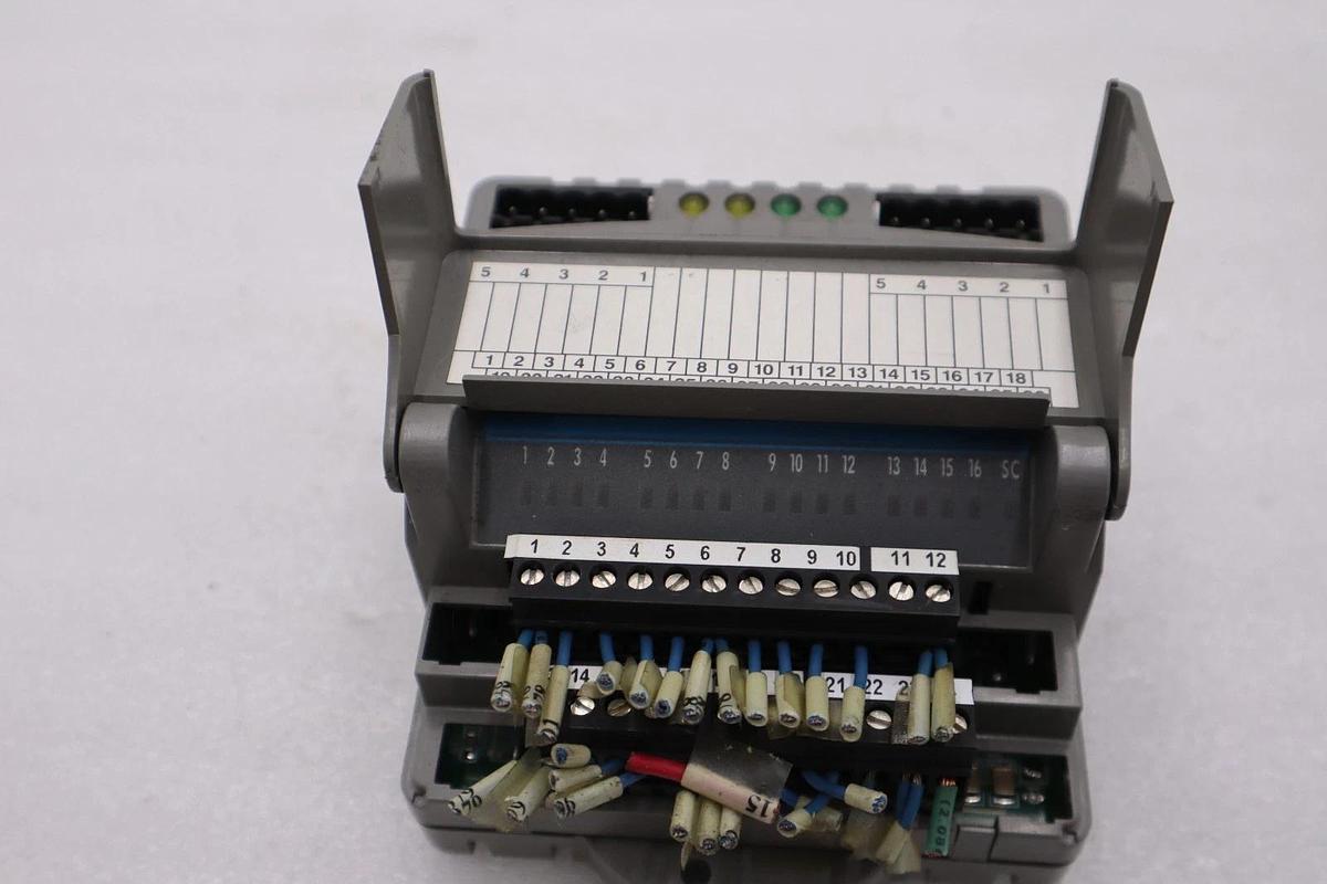 Used GIDDINGS & LEWIS DANAHER MOTION M.1017.3095 R3 / M10173095 R3 MODULE #6007