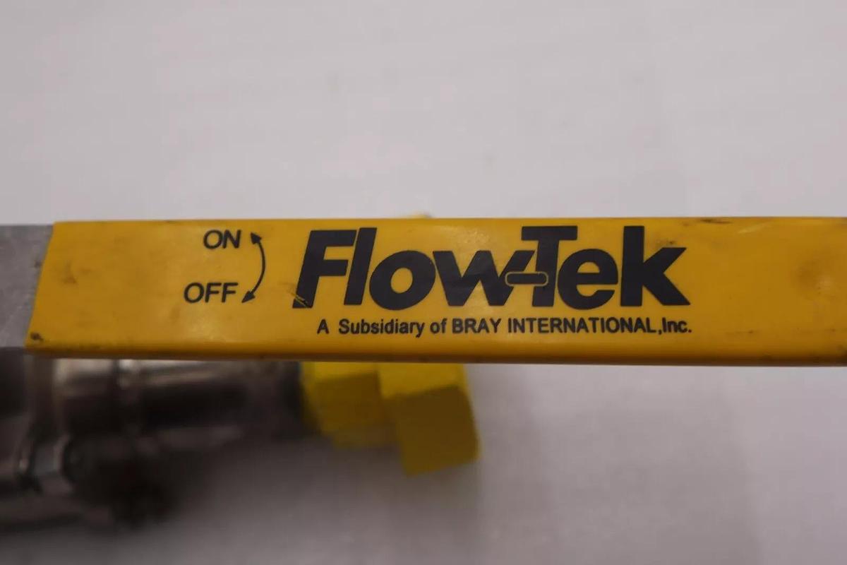 Used Flow-Tek 1000 W06 Wog CF8M 1 1/2 " -7007 STOCK M-147