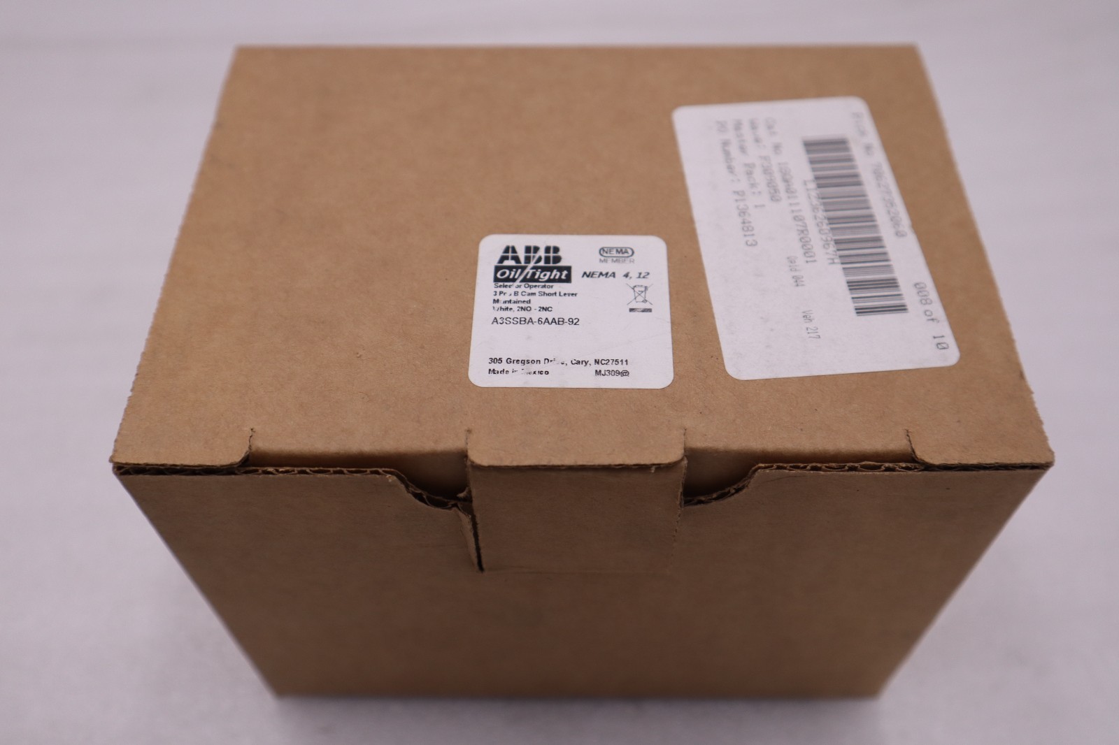 ABB A3SSBA-6AAB-92 OIL TIGHT NEMA 4, 12 2NO - 2NC - STOCK GF217