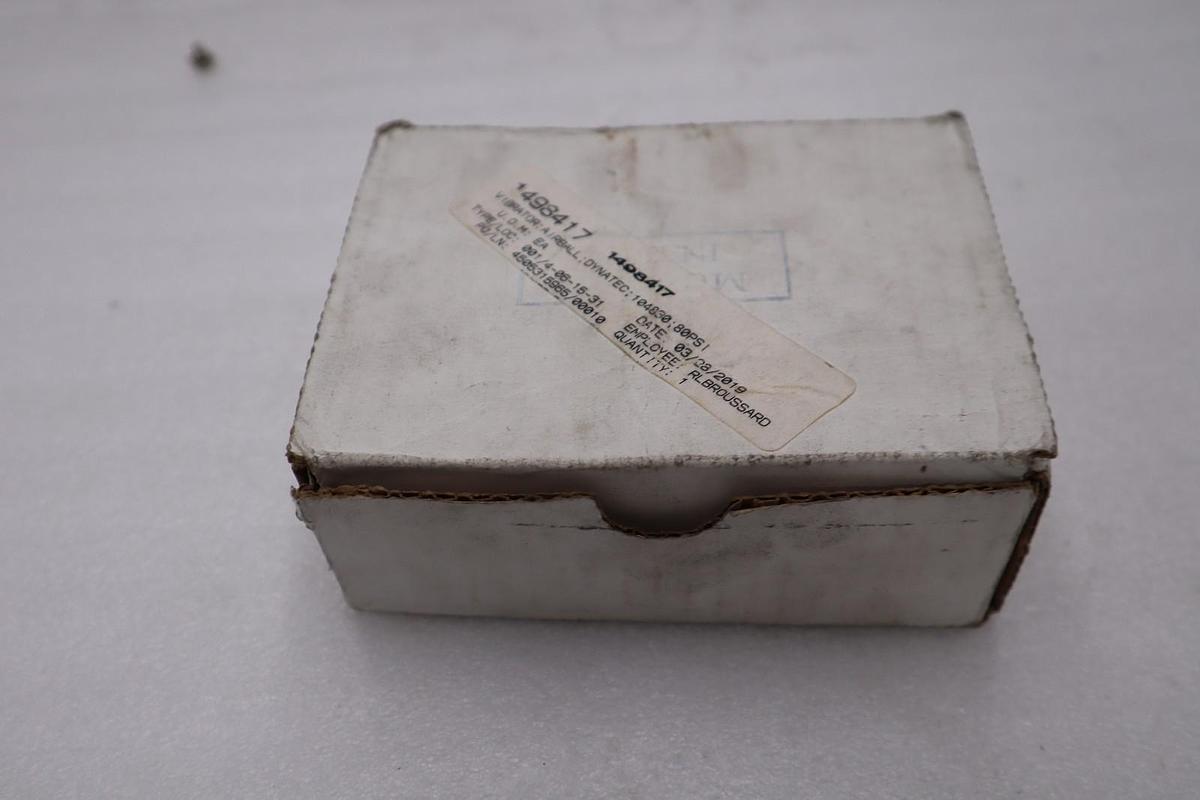 Used GLOBAL MANUFACTURING INDUSTRIAL BALL VIBRATOR US-19 STOCK H1422