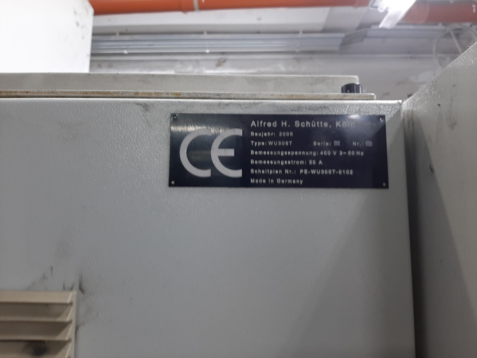 Used SCHUTTE WU 305 - 2005