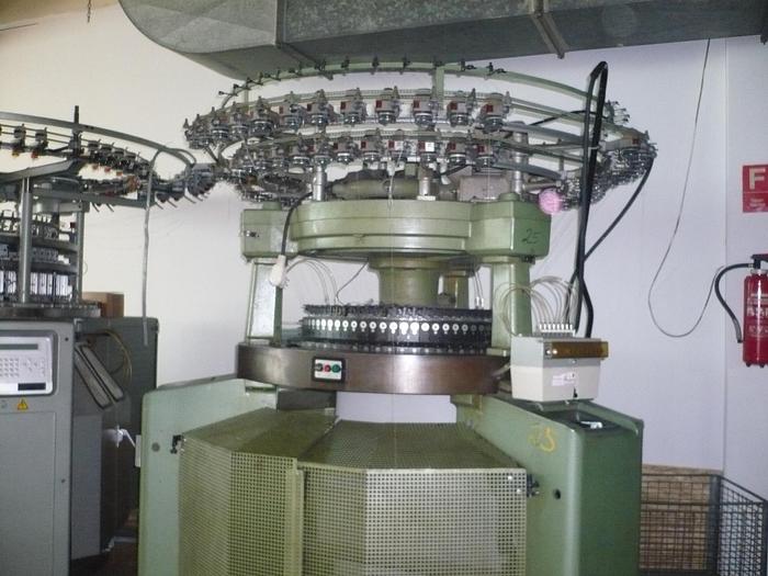Gebraucht SULZER MORAT RR72 Interlockmaschine E18/30/72