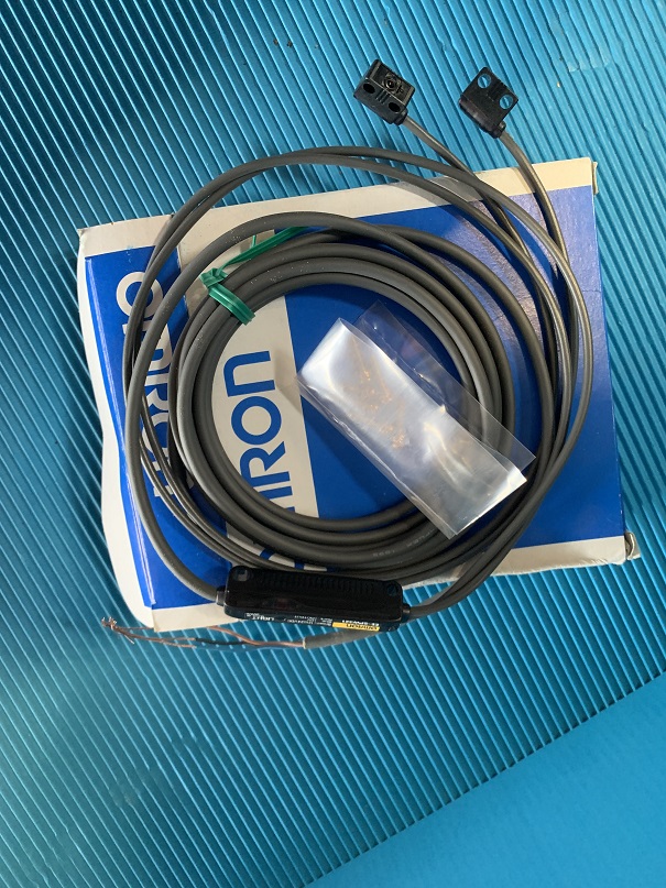 Used Omron Photo Microsensor EE-SPW321