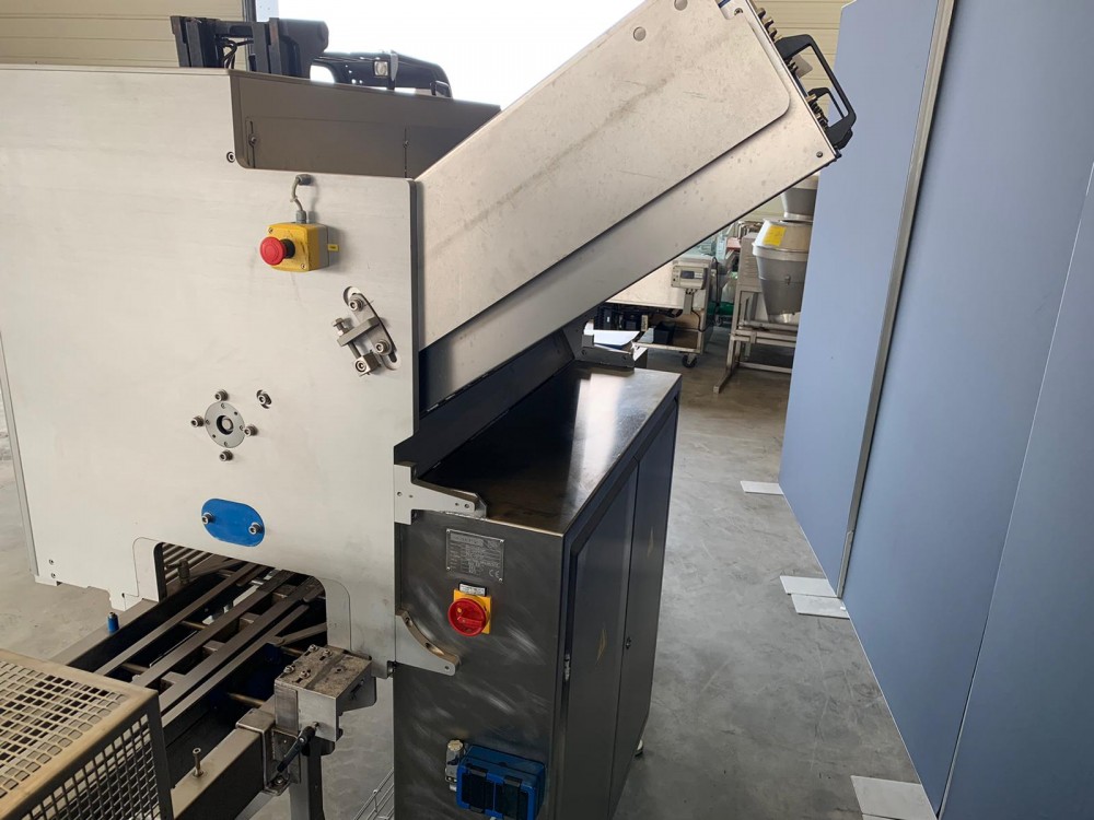 Used Sealpac 800 traysealer