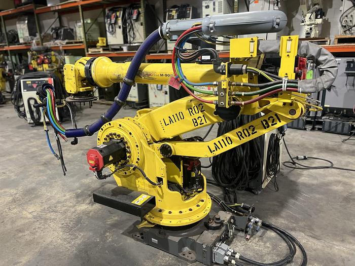 Used FANUC M900iA/260L, CLEANED AND TESTED, 43,066 HOURS ON METER