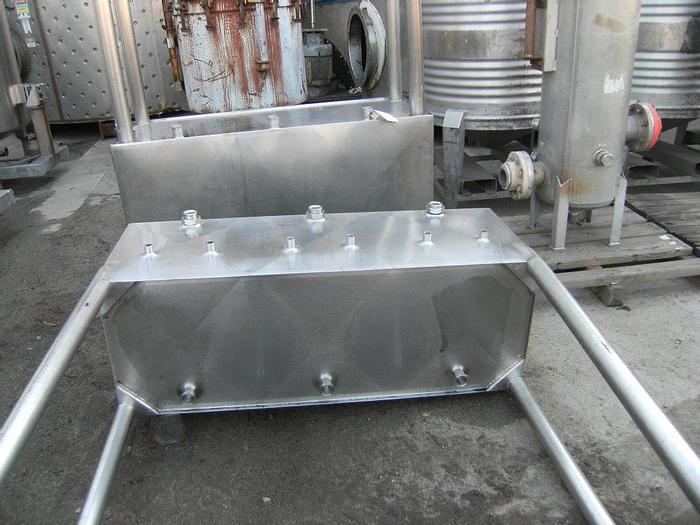 Used Tank, 60 Gallon, S/st, 15" x 16" x 18" Rect, 3 Compartment #S740232