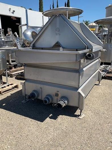 Used Double Sided Parabolic Screen with Recovery Tank