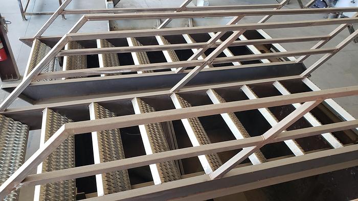 Refurbished VIDA EQ Dual Shaker Mix Tank