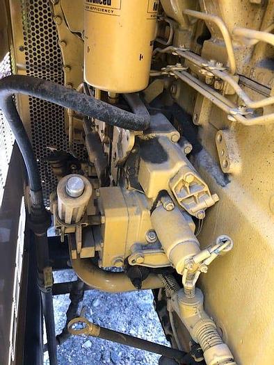 Used CATERPILLAR D3406B