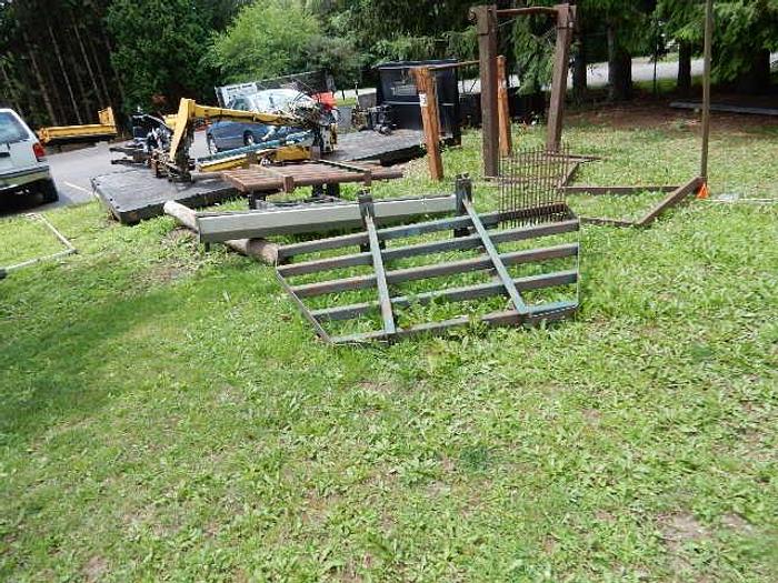 Used Aluminum Headache Rack