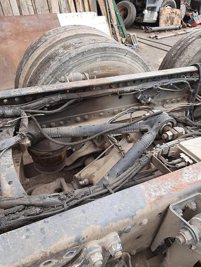 Gebruikt 1999 MERCEDES BENZ 2540 6x2 chassis, 3 pedals , spring in the front