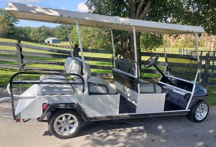 Used 2004 Club Car Limo Cart - 6 Passenger