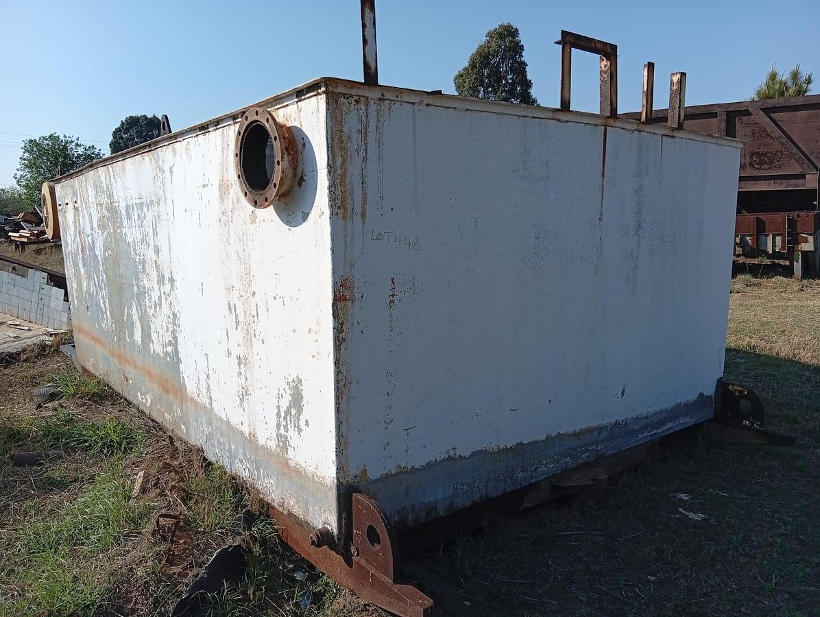 Used BOX STORAGE TANK WITH 132KW INDUCTION MOTOR