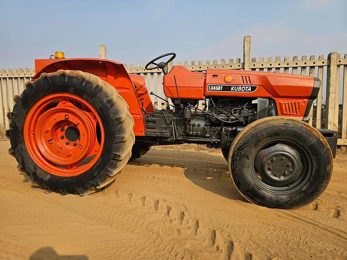 Used KUBOTA L345DT TRACTOR (RUNNER)