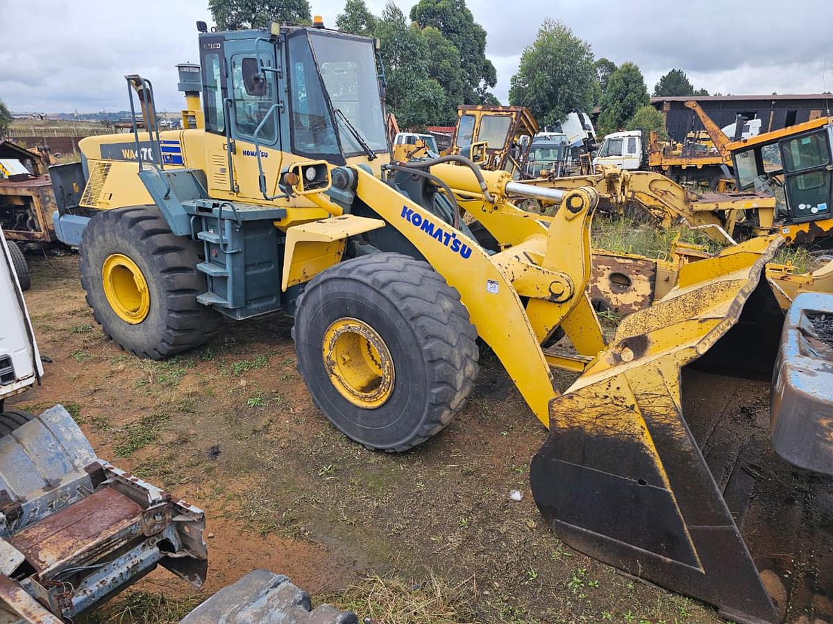 Used KOMATSU WA470-B FRONT END LOADER - INOPERABLE
