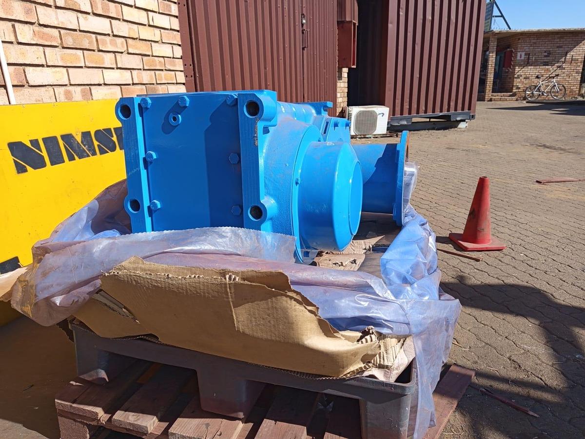 Used SIEMENS GEARBOX (BRAND NEW)