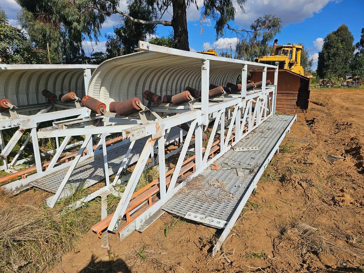 Used 1050 MM CONVEYOR STRUCTURE WITH ROOF