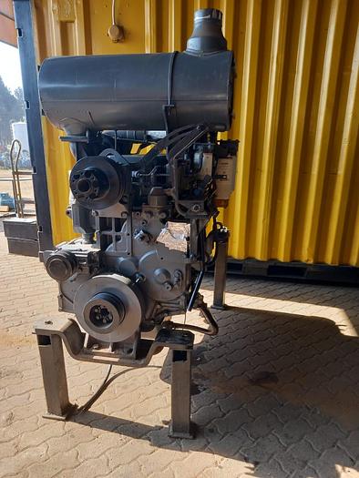 Used KOMATSU SGD140E-R TURBO ENGINE (RUNNER)