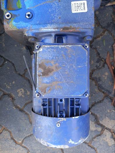 Used GEARBOX WITH ELECTRIC MOTOR