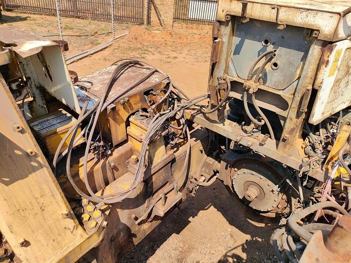 Used KOMATSU 475A DOZER WITH ENGINE, RIPPER AND BLADE (PARTIALLY STRIPPED