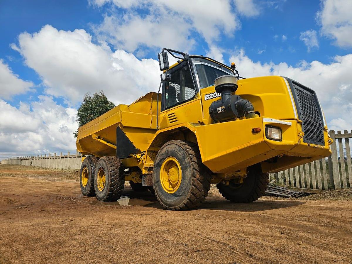 Used BELL B20D 6X4 ARTICULATED DUMP TRUCK