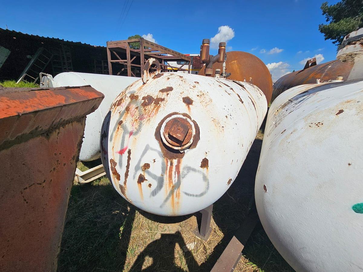 Used 2000 LITER EVERADY AIR TANK (USED)