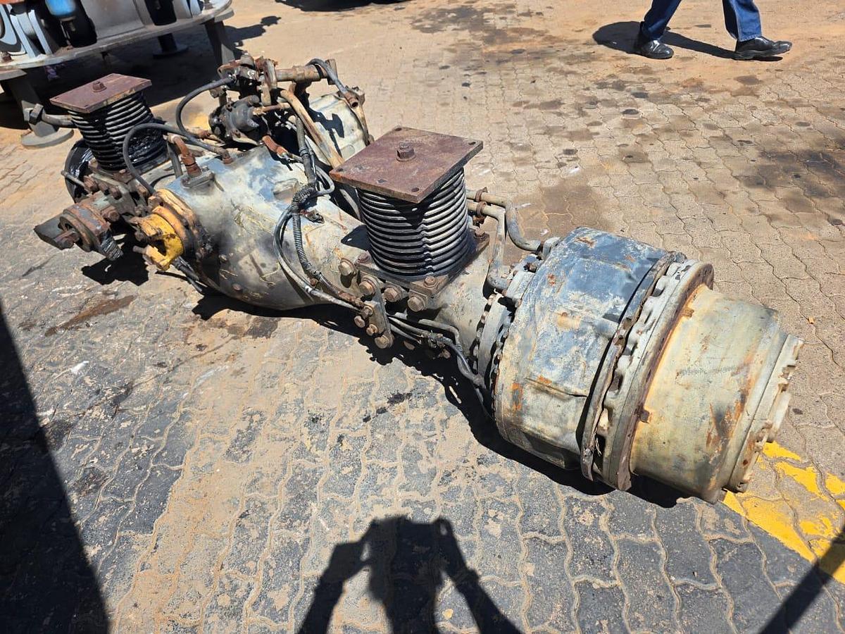 Used KOMATSU HM400/1 MIDDLE DIFF (USED)