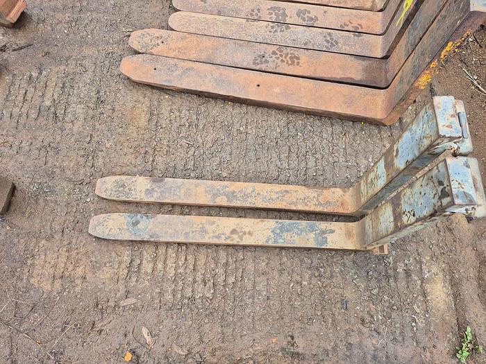 Used FORK LIFT FORKS (1.0m x 100mm x 600mm)