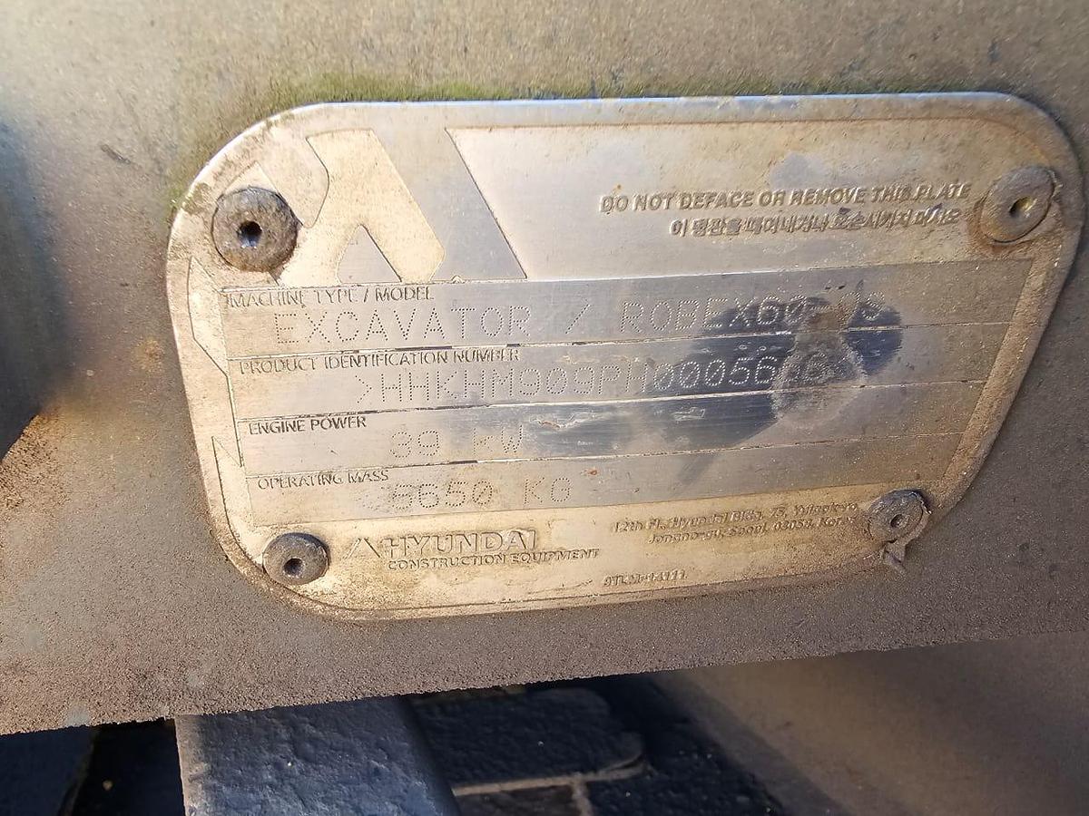 Used HYUNDAI ROBEX 60-9S EXCAVATOR