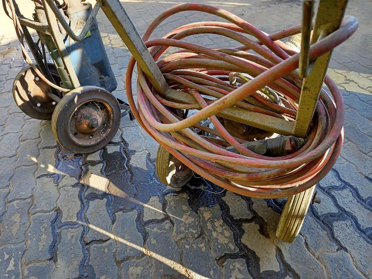 Used SUBMERSIBLE PUMP (NO PLATE)