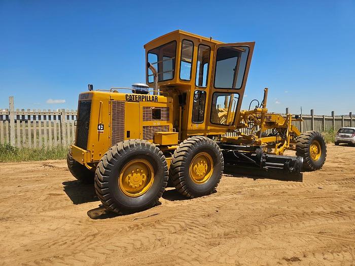 Used 120 G GRADER (RUNNER)