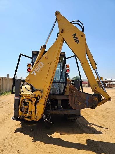 Used BACKHOE TLB 4X4 MASSEY FERGUSON 750