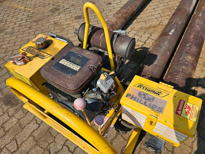 Used TERRAMITE ROLLER SCREED