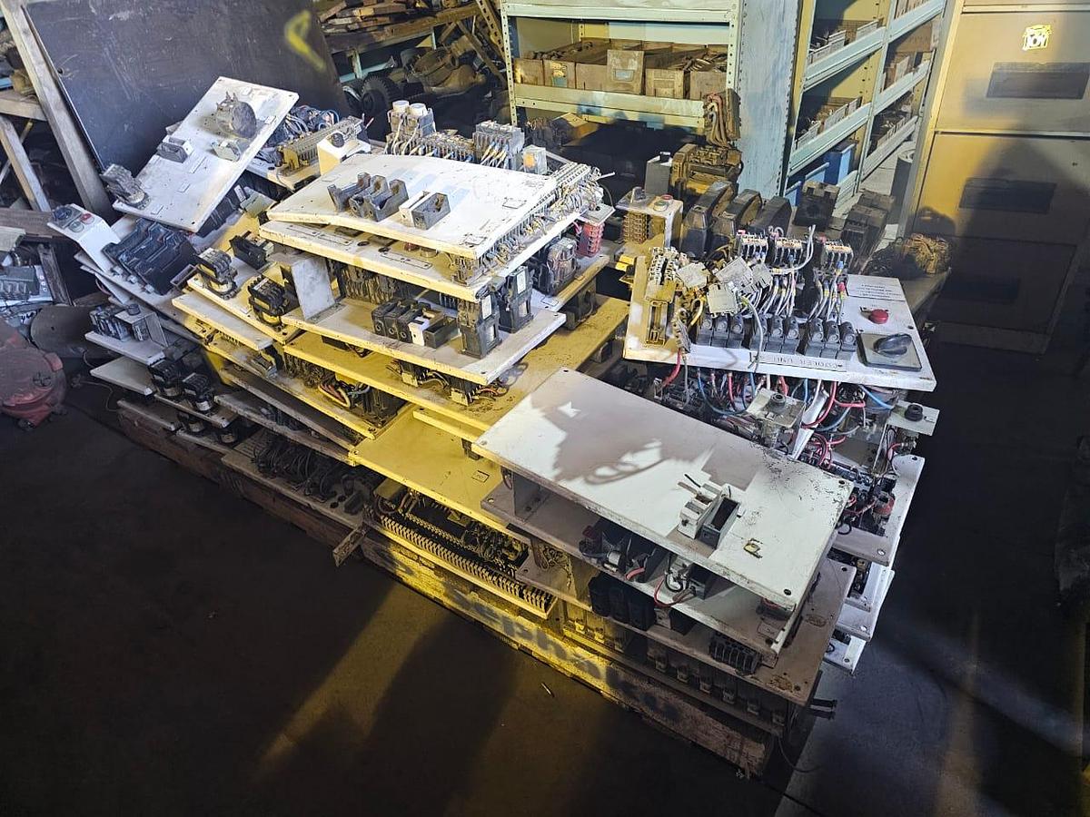 Used ELECTRICAL PANELS WITH CONTACTORS & ELECTRICAL CABLES - USED CONDITION