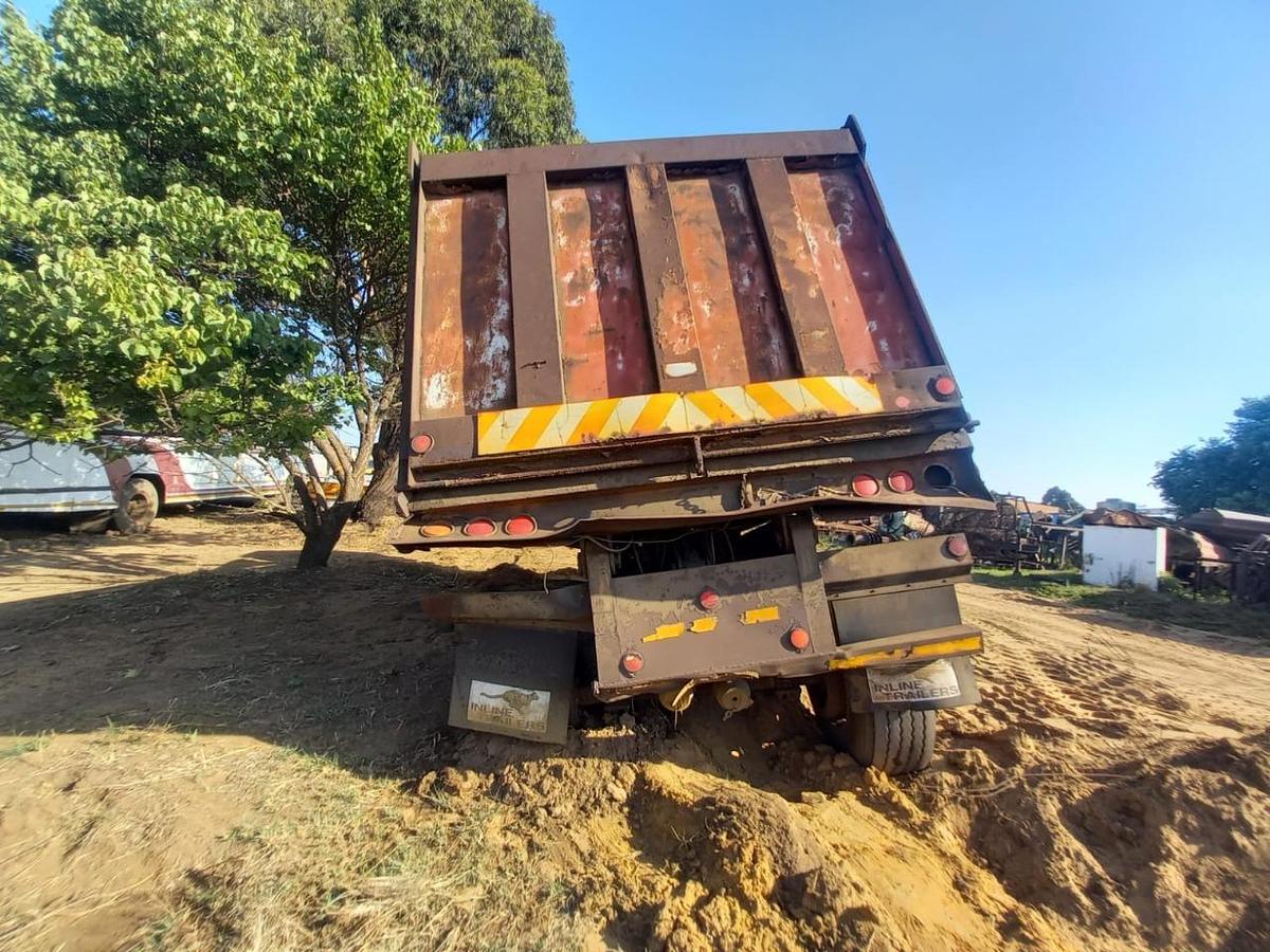 Used TRUCK TRAILER