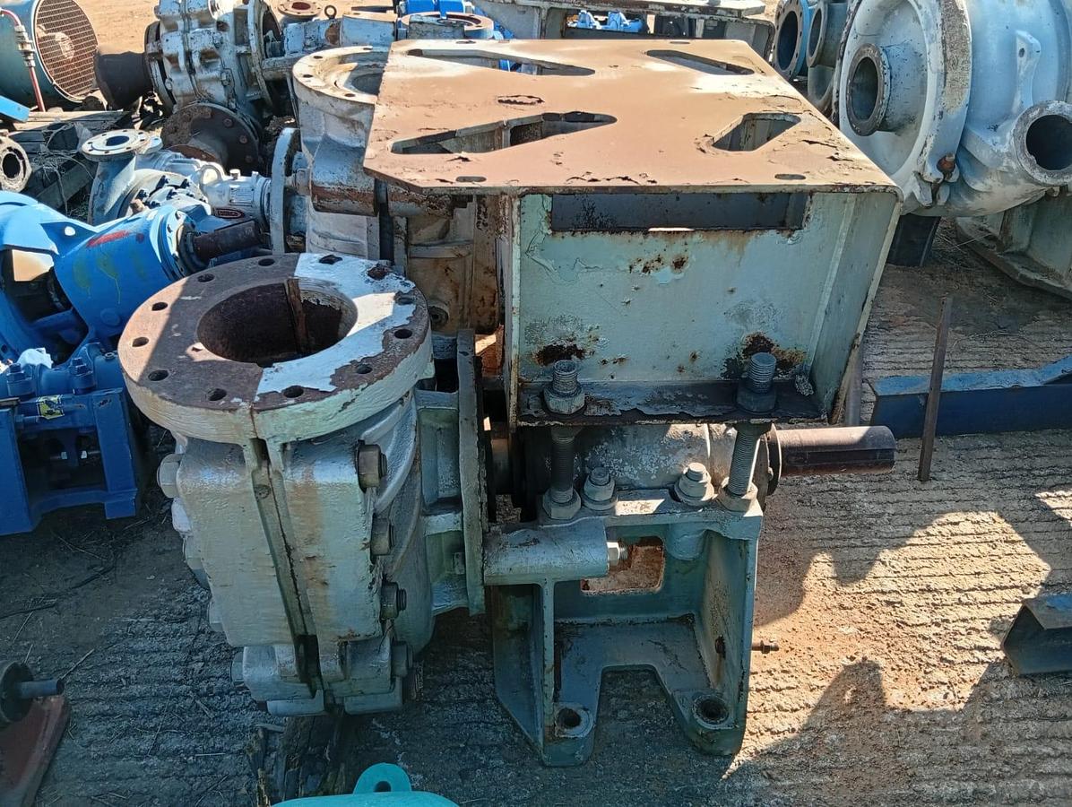 Used 6/4 WARMAN AHPP RUBBER LINED HORIZONTAL SHAFT SPLIT CASE PUMP