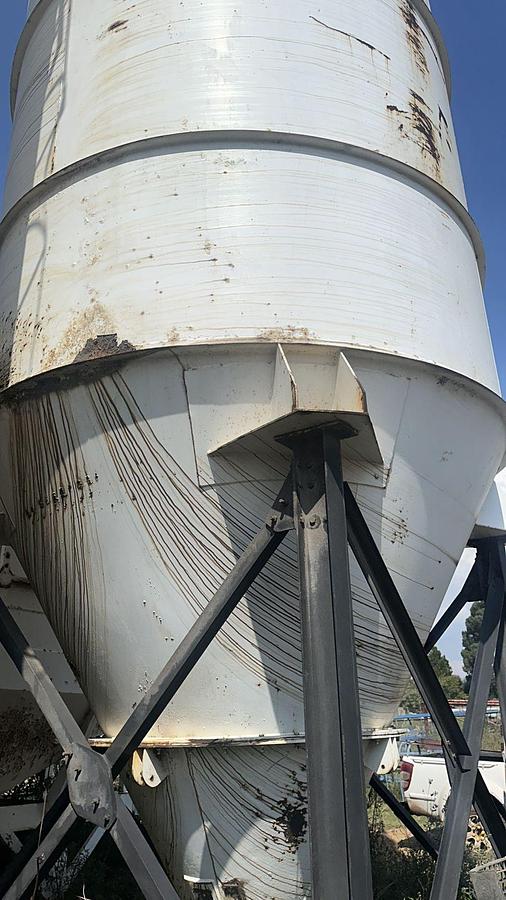 Used DRY BULK SILO