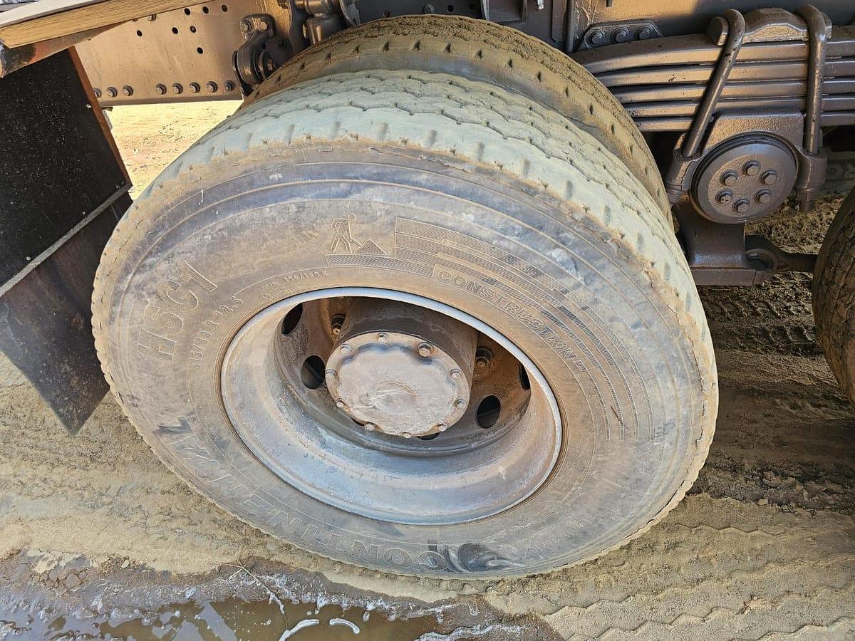 Used 18 000 LITRE WATER TRUCK