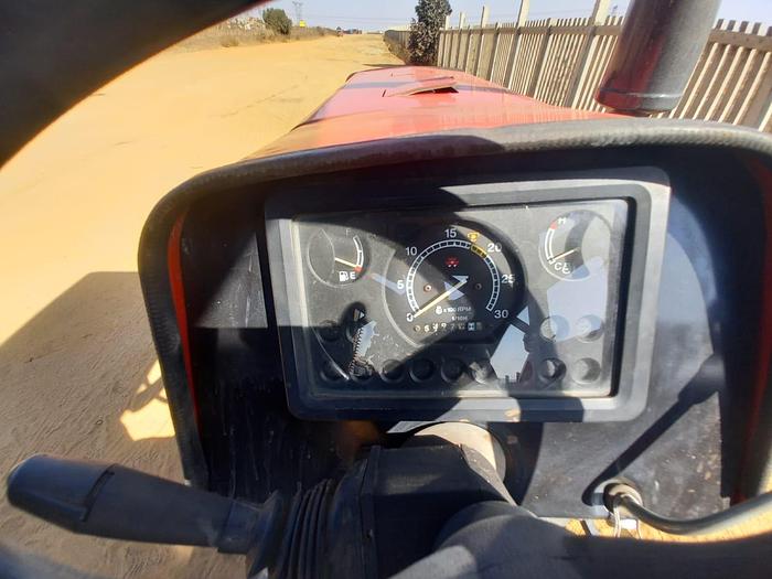 Used  MASSEY FERGUSON 290 TRACTOR (RUNNER)
