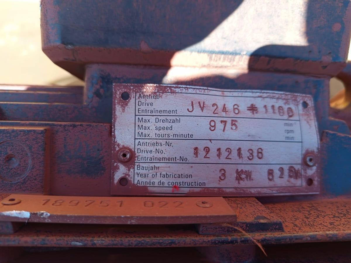 Used VIBRATING MOTOR 3KW