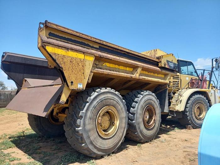 Used CAT 740 ARTICULATED EJECTOR DUMP TRUCK (C15 ACERT ENGINE) (RUNNER)
