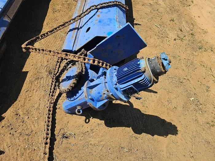 Used INDUSTRIAL WELDER UNIT