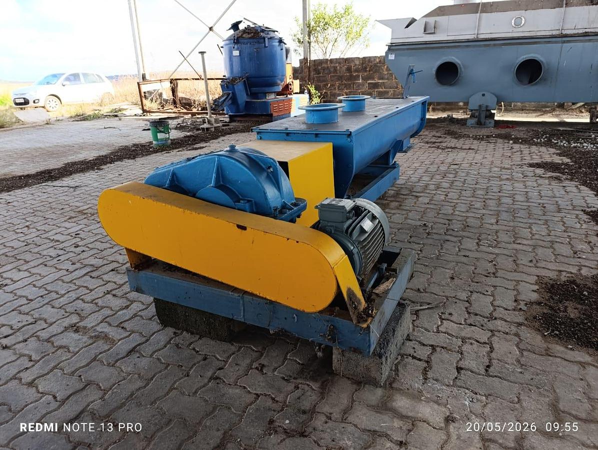 Used HORIZONTAL DOUBLE SHAFT MIXER WITH 7.5KW ELECTRIC MOTOR