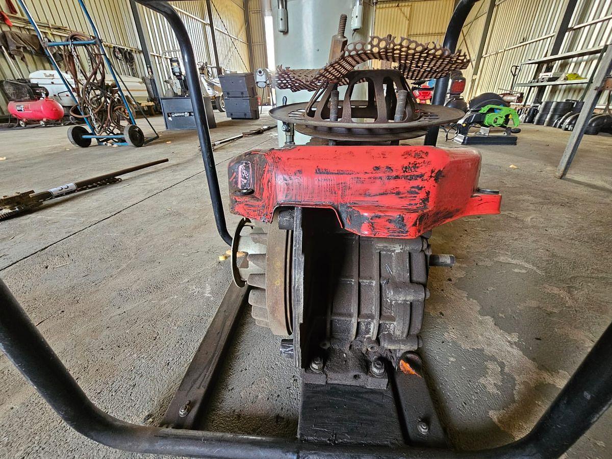 Used ENGINE ON STAND