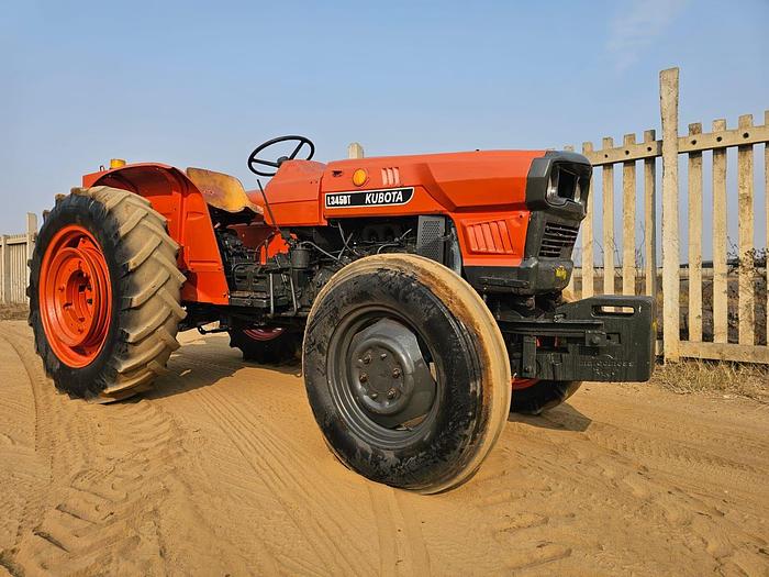 Used KUBOTA L345DT TRACTOR (RUNNER)